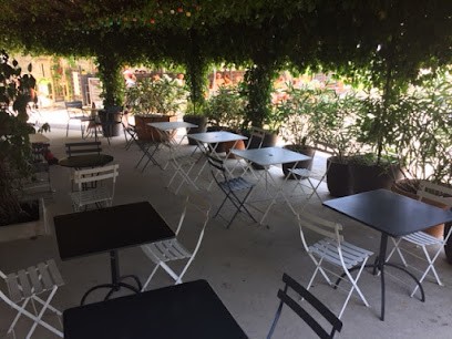 Glacier Crêperie Le Tinel, Marchand de Glaces à Bonnieux