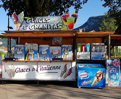 Le kiosque, Marchand de Glaces à Nantua